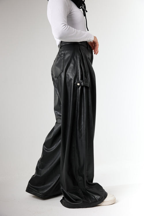 Wide-Leg Leather Pants - Black