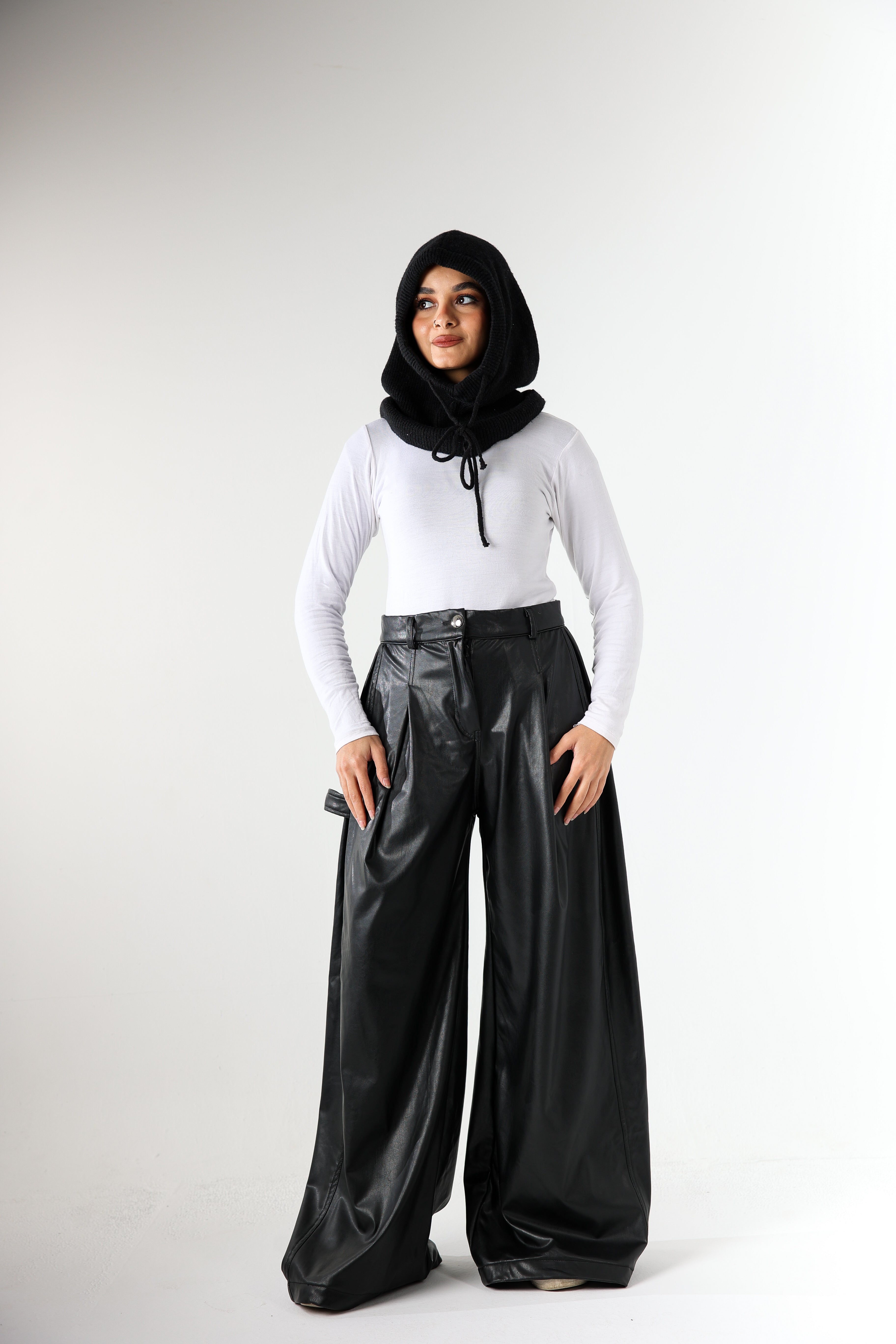 Wide-Leg Leather Pants - Black